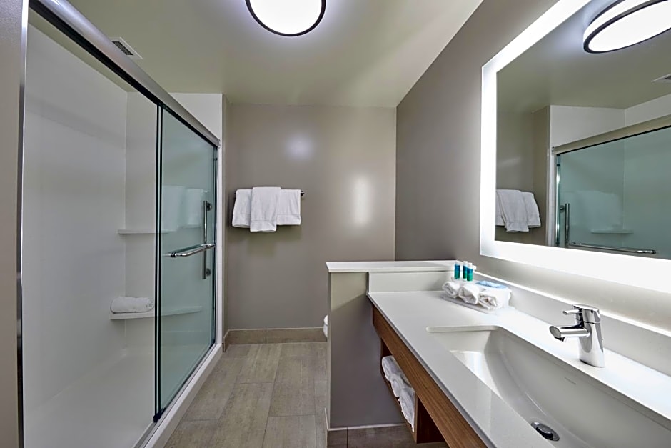 Holiday Inn Express & Suites - Hermiston Downtown