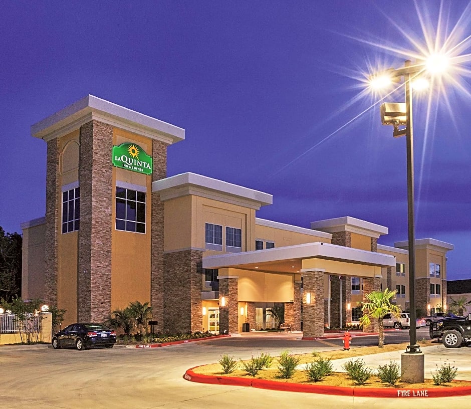 La Quinta Inn & Suites by Wyndham Beeville