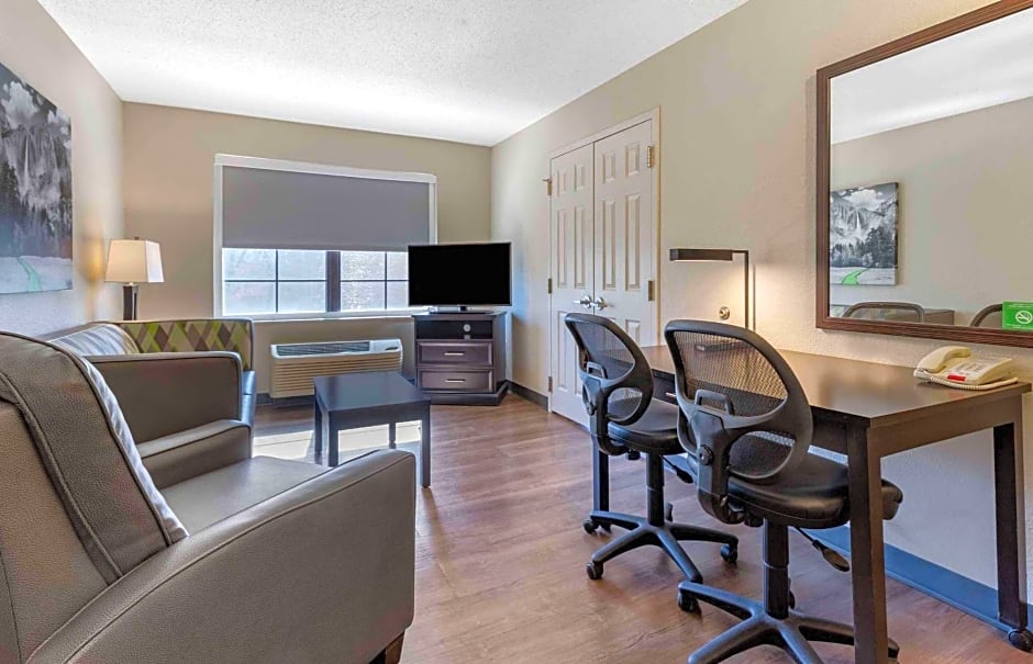 Extended Stay America Premier Suites - Fort Lauderdale - Cypress Creek - Park North
