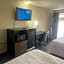 Super 8 by Wyndham Monroe