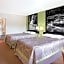 Super 8 by Wyndham Christiansburg
