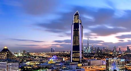 Sofitel Dubai The Obelisk