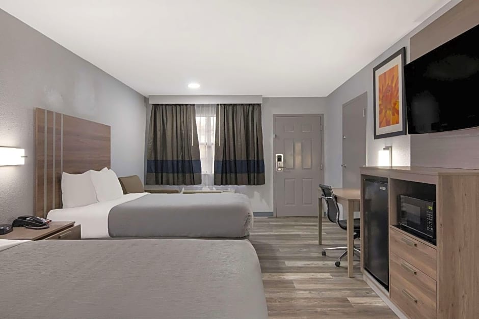 Quality Inn near Casinos and Convention Center