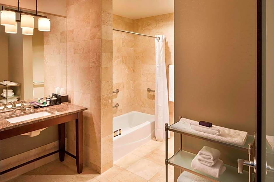 Hotel Ivy, A Luxury Collection Hotel, Minneapolis