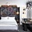 Daxton Hotel Birmingham, Curio Collection by Hilton