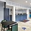 Super 8 by Wyndham Universal City