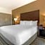 Comfort Inn & Suites Verona at Turning Stone Resort Casino