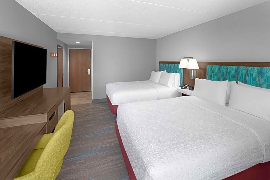 Hampton Inn By Hilton Cleveland-Downtown
