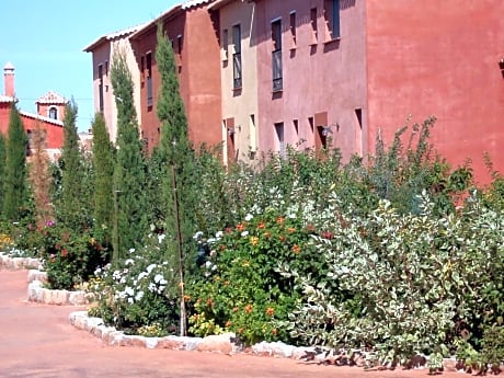 Hotel San Miguel del Valle Amblés - Alojamientos en EL FRESNO