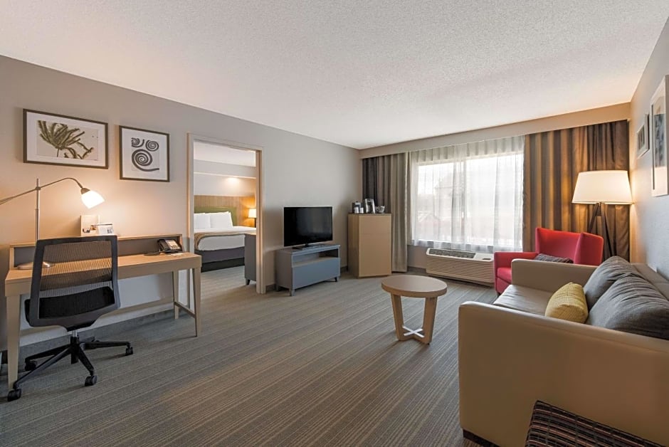 Country Inn & Suites by Radisson, Wichita East, KS