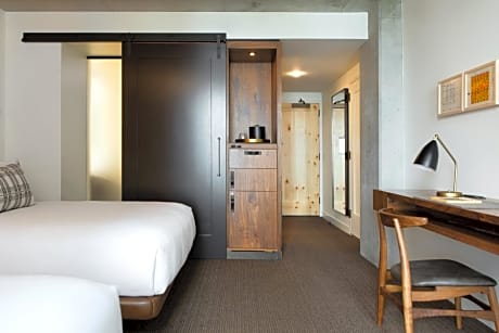 Essential Queen Room with Two Queen Beds