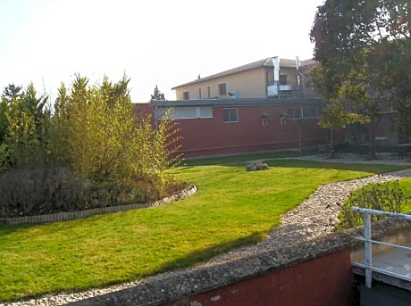 Hotel Yamaguchi - Alojamientos en SANGUESA