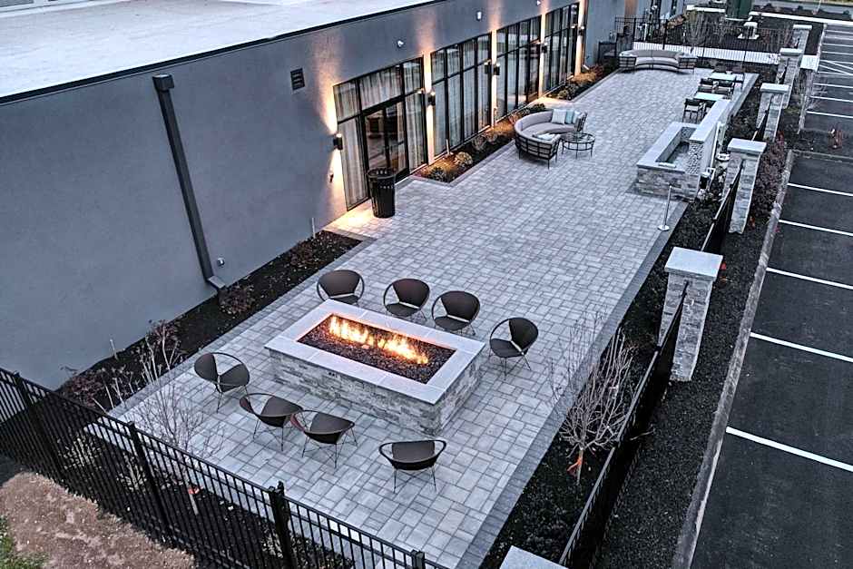 Courtyard by Marriott Southington