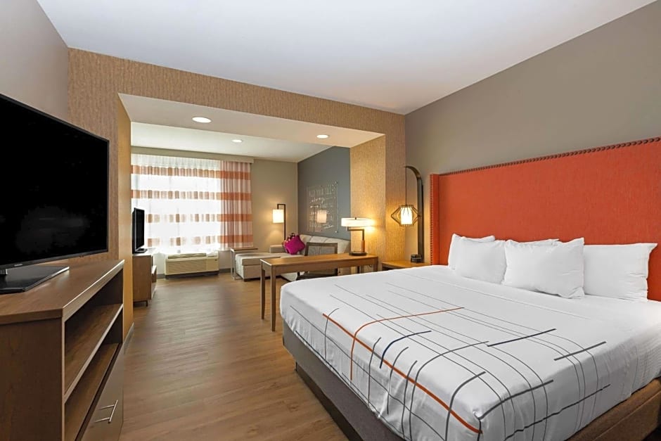 La Quinta by Wyndham Altoona Des Moines