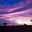 DOWNTOWN Hawaiian Theme Condo with Hot Tub, Pool & Beach - Kona Islander Inn