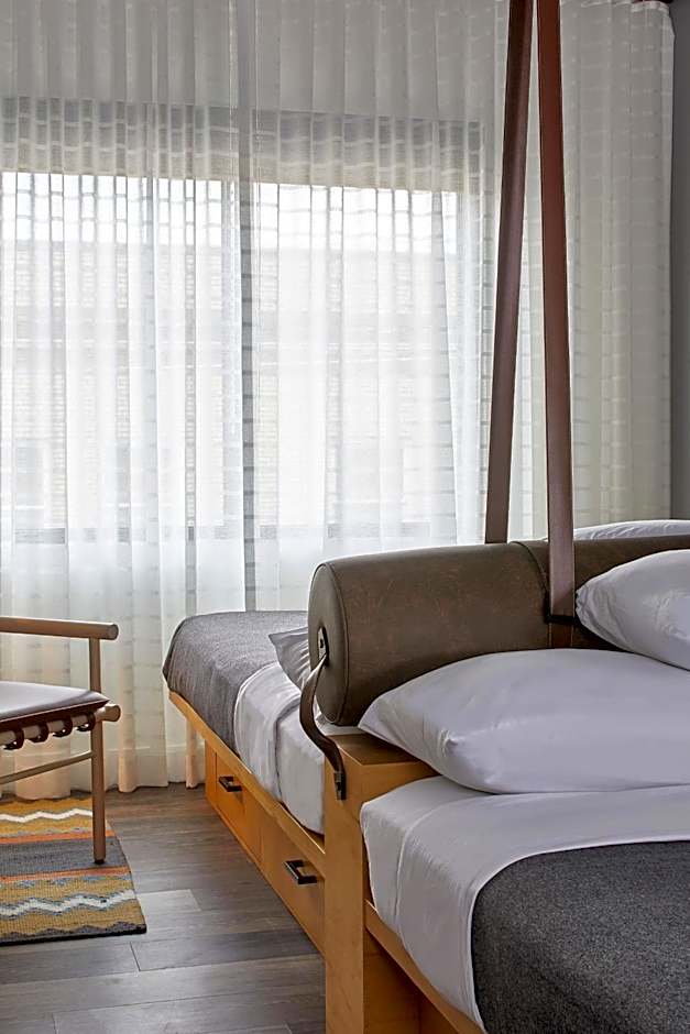 Moxy by Marriott Chattanooga Downtown