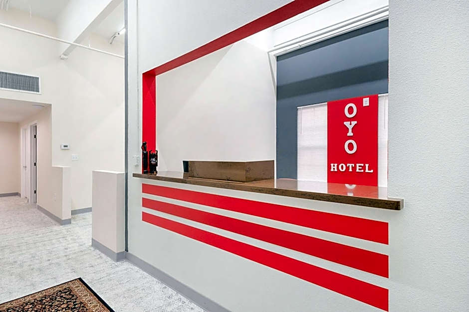 OYO Hotel & Apartments Houston Galleria