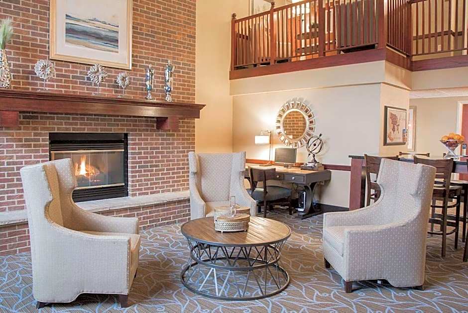 AmericInn by Wyndham Mounds View Minneapolis