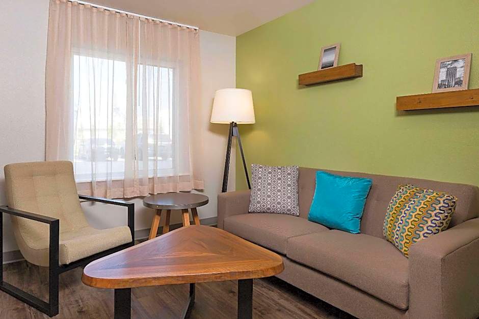 Woodspring Suites Houston IAH Airport