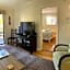 Beautiful Hilton Head Condo, Steps from Ocean, 1st Floor, 2bd / 2ba, and more!