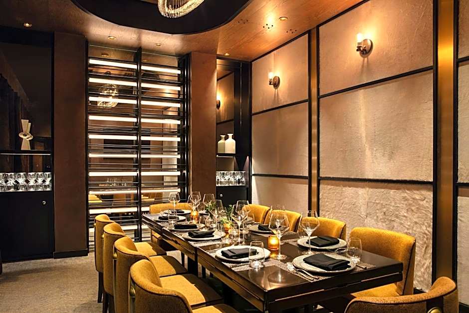 Renaissance by Marriott Boca Raton Hotel
