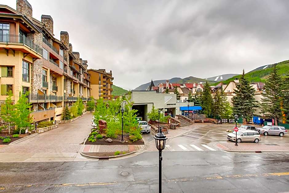 The Lion Vail