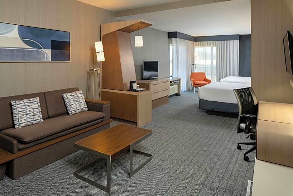 Courtyard by Marriott Jackson Airport/Pearl