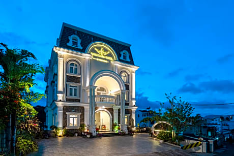 MINH CHIEN Hotel