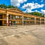 Budget Inn and Suites