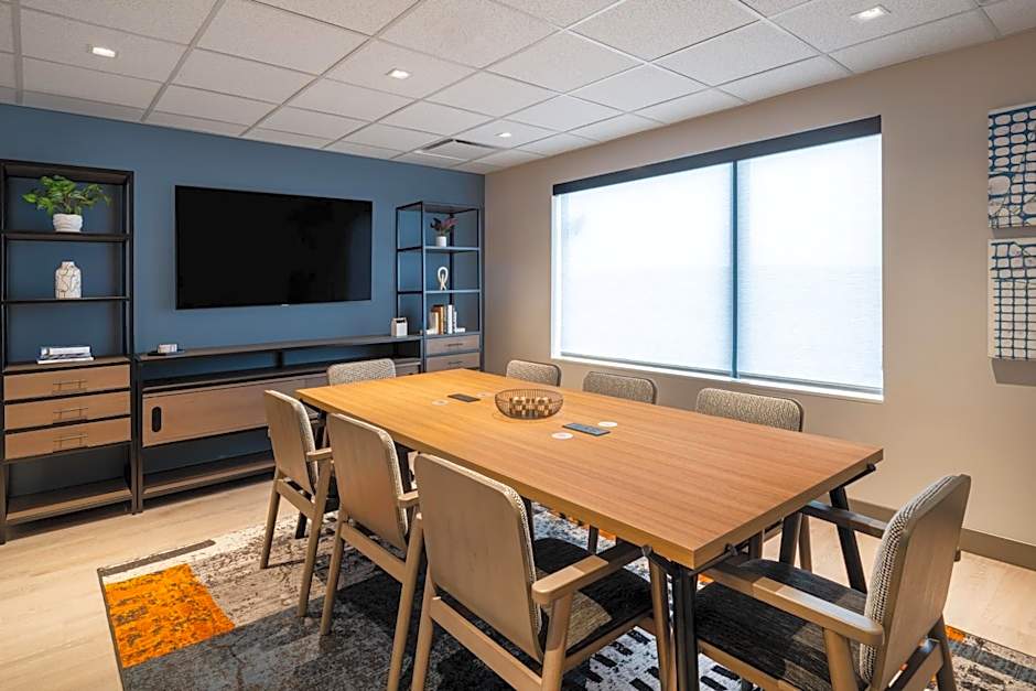 Atwell Suites Henderson - at the Pass, an IHG Hotel