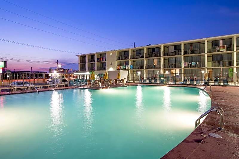Kokomo Suites