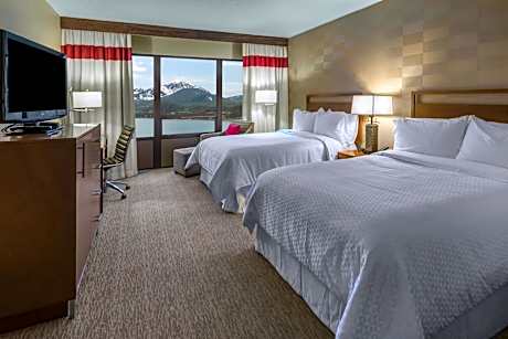 Guest room, 2 Queen, Mountain view