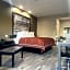 Super 8 by Wyndham Houston NW Beltway 8