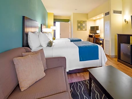 Double with 2 Double Beds