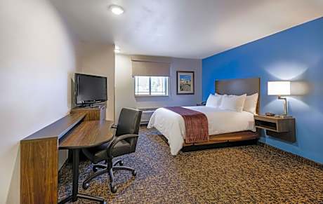 King Room - Mobility Accessible