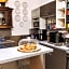 Silverbow Inn Hotel & Suites