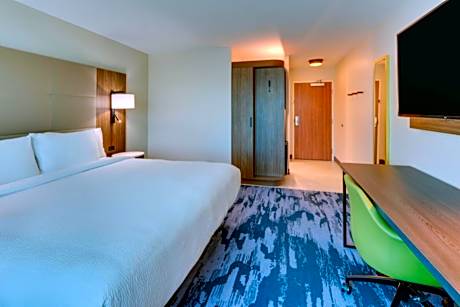 King Room - Hearing Accessible