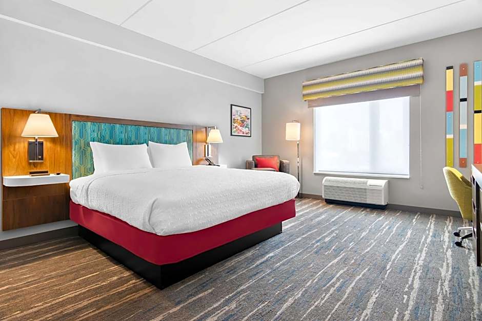 Hampton Inn & Suites Chicago Medical District UIC