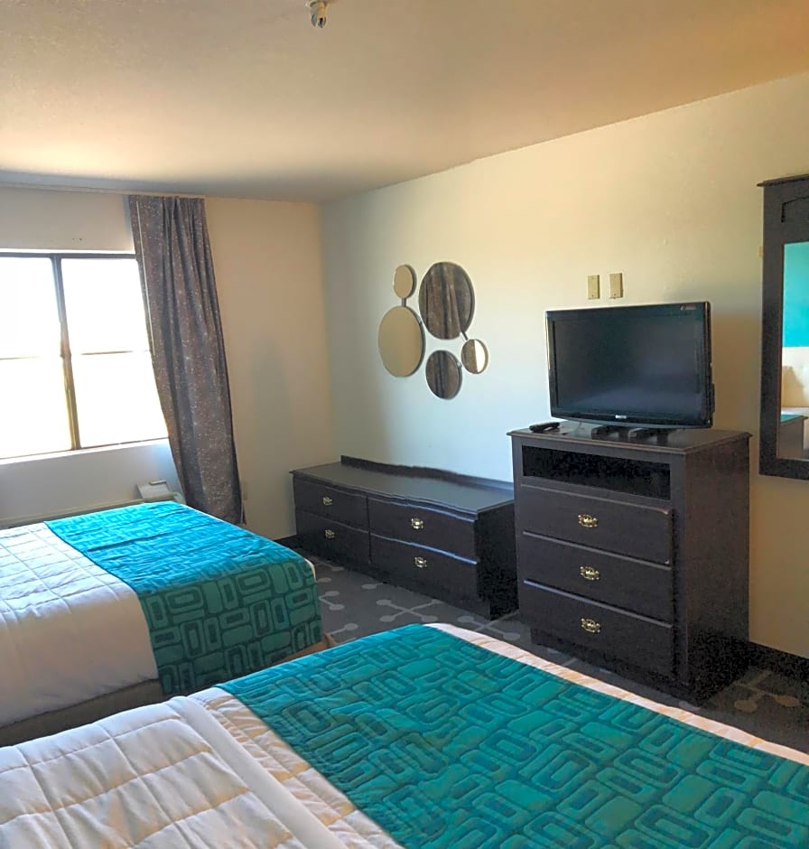 Howard Johnson by Wyndham Lubbock TX