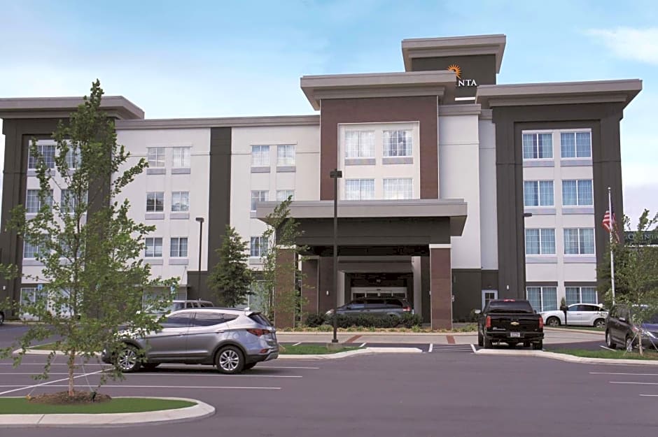 La Quinta Inn & Suites by Wyndham Chattanooga - Lookout Mtn