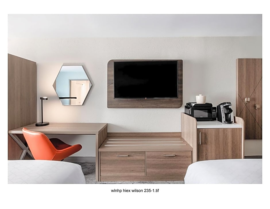 Holiday Inn Express & Suites Wilson I-95, an IHG Hotel