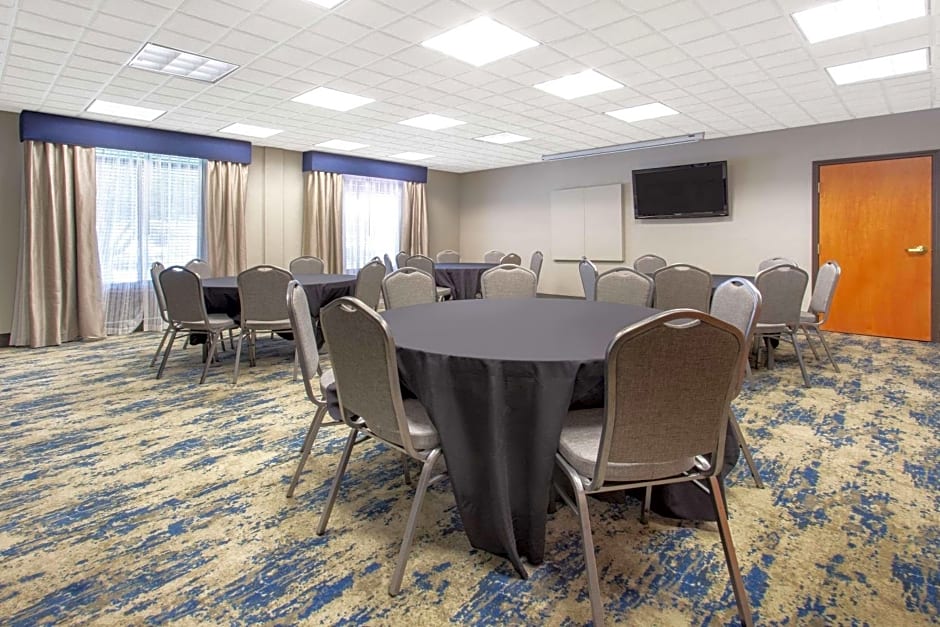 Wingate By Wyndham Indianapolis Airport Plainfield