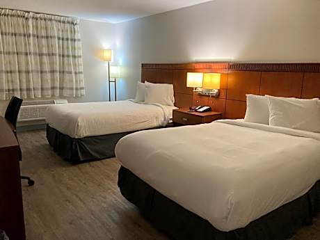 Deluxe Queen Room