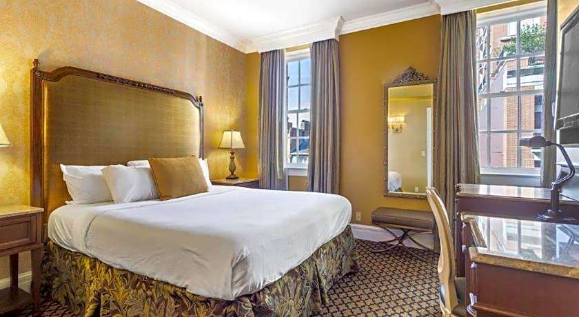 The Lafayette by LuxUrban