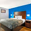 Econo Lodge Inn & Suites I-64 & Us 13