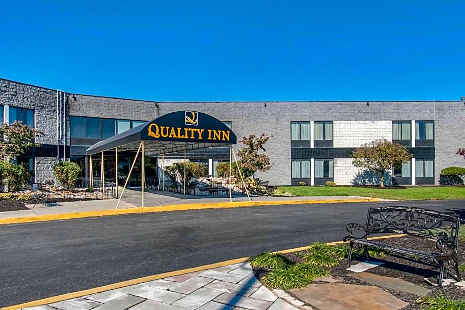 Quality Inn