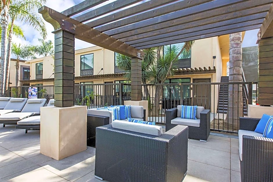 The Cove Hotel