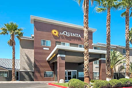 La Quinta Inn & Suites by Wyndham Las Vegas Nellis