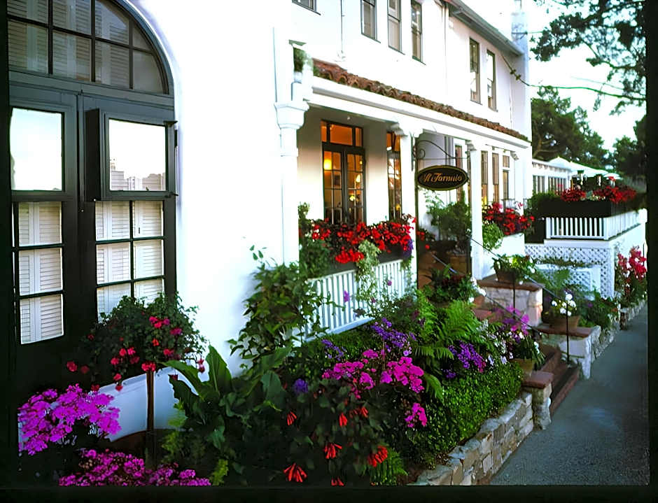 Pine Inn