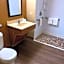 HomeTowne Studios & Suites by Red Roof Greensboro